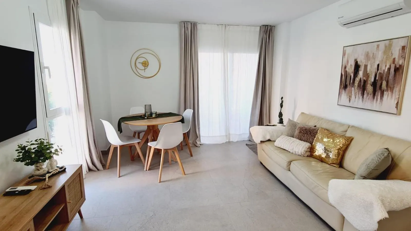 Jupiter Elegance Apt Benalmadena 0*,  Spain